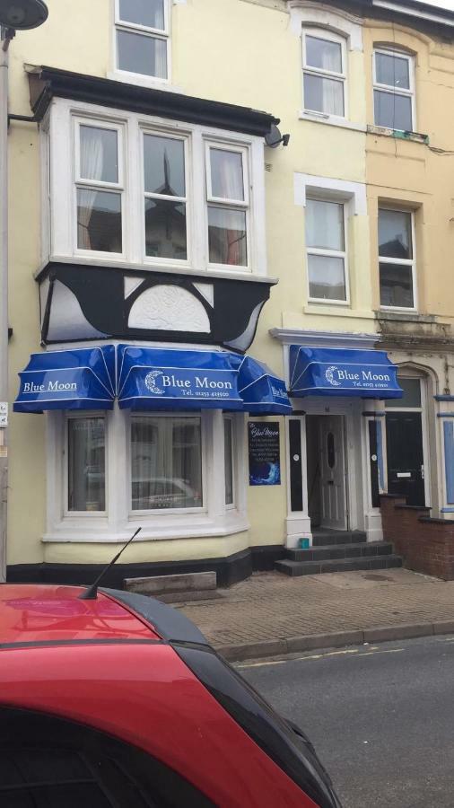 The Blue Moon Acomodação com café da manhã Blackpool Exterior foto